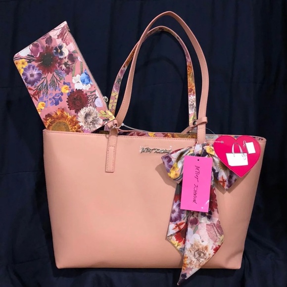 Betsey Johnson Tote 19 X 11 Pink. - Picture 1 of 5